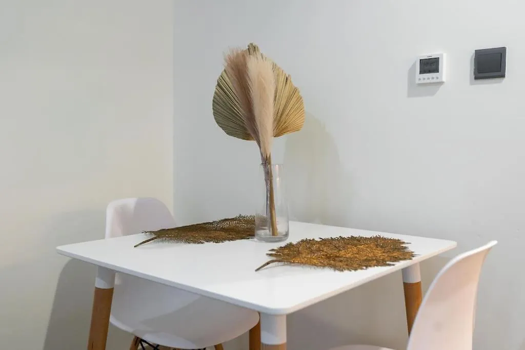 Nice Studio In Azizi Riviera 32 - Dubai Apartment
