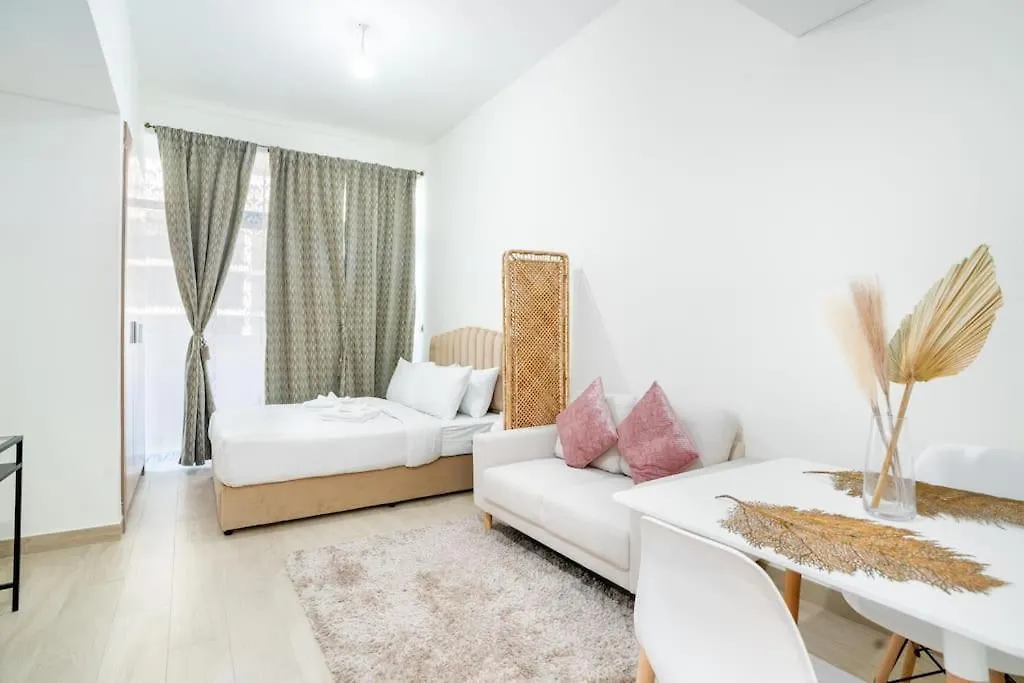 Nice Studio In Azizi Riviera 32 - Dubai